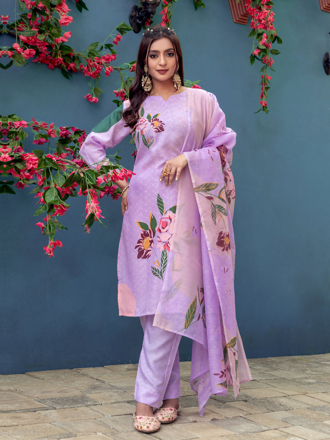 Artistic Floral Print Straight Kurta Set with Trousers & Dupatta