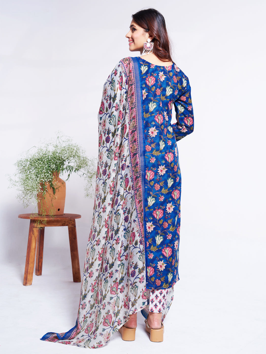 Sapphire Garden Floral Printed Kurta Set with Designer Dupatta