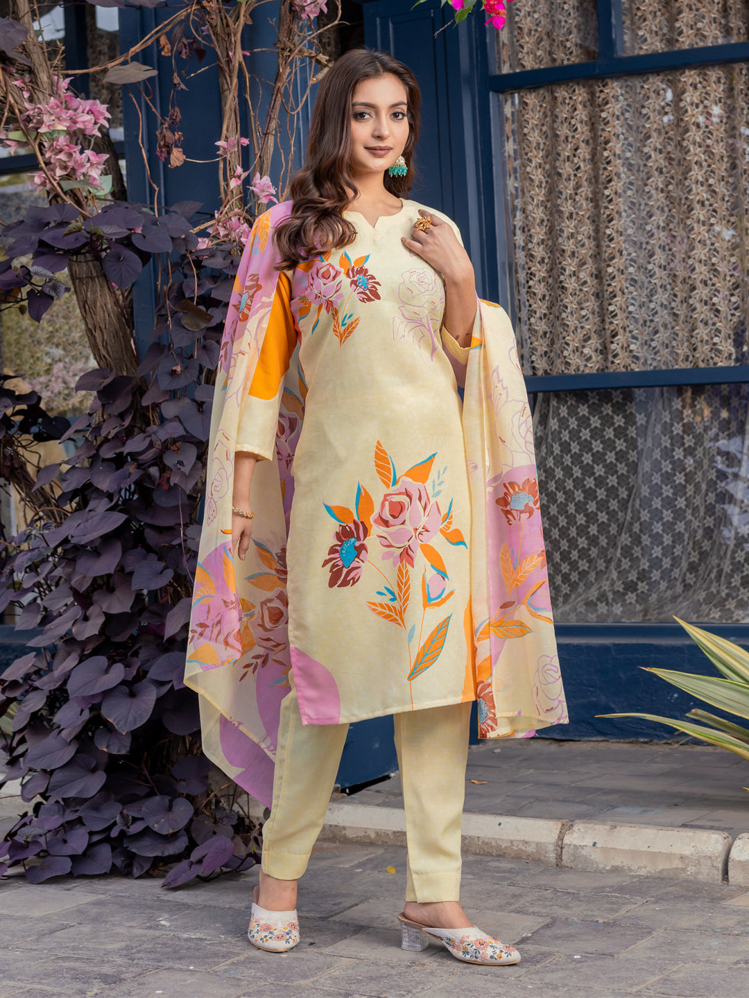 Artistic Floral Print Straight Kurta Set with Trousers & Dupatta