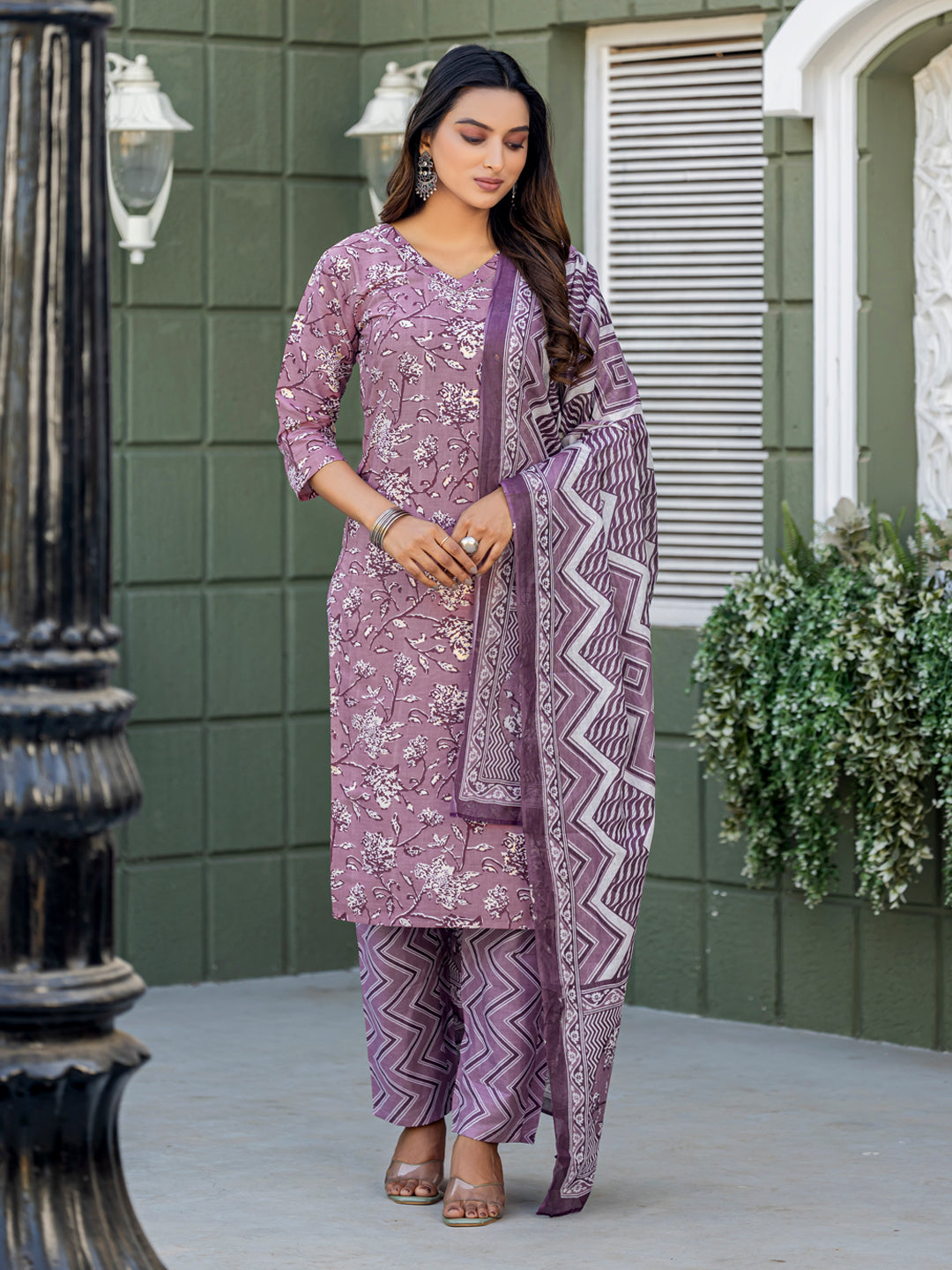 Chic Midnight Floral & Geometric Printed Cotton Kurta Set with Dupatta