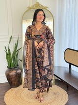 Aadrika: Kalamkari-Inspired V-Neck Kurta Set in Deep Black